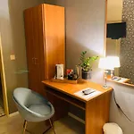 Oberledinger Hof 酒店 里尔