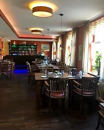 מלון Oberledinger Hof 3*